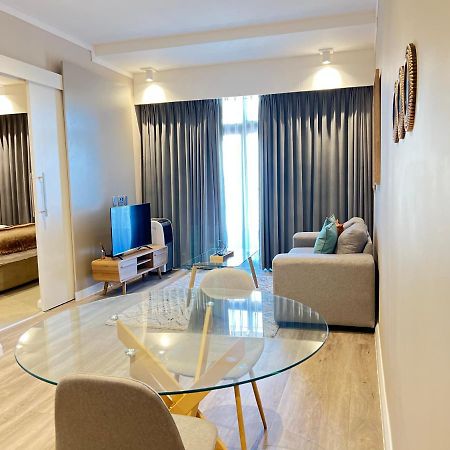 519 Menlyn Maine Trilogy Apartment Pretoria Ngoại thất bức ảnh