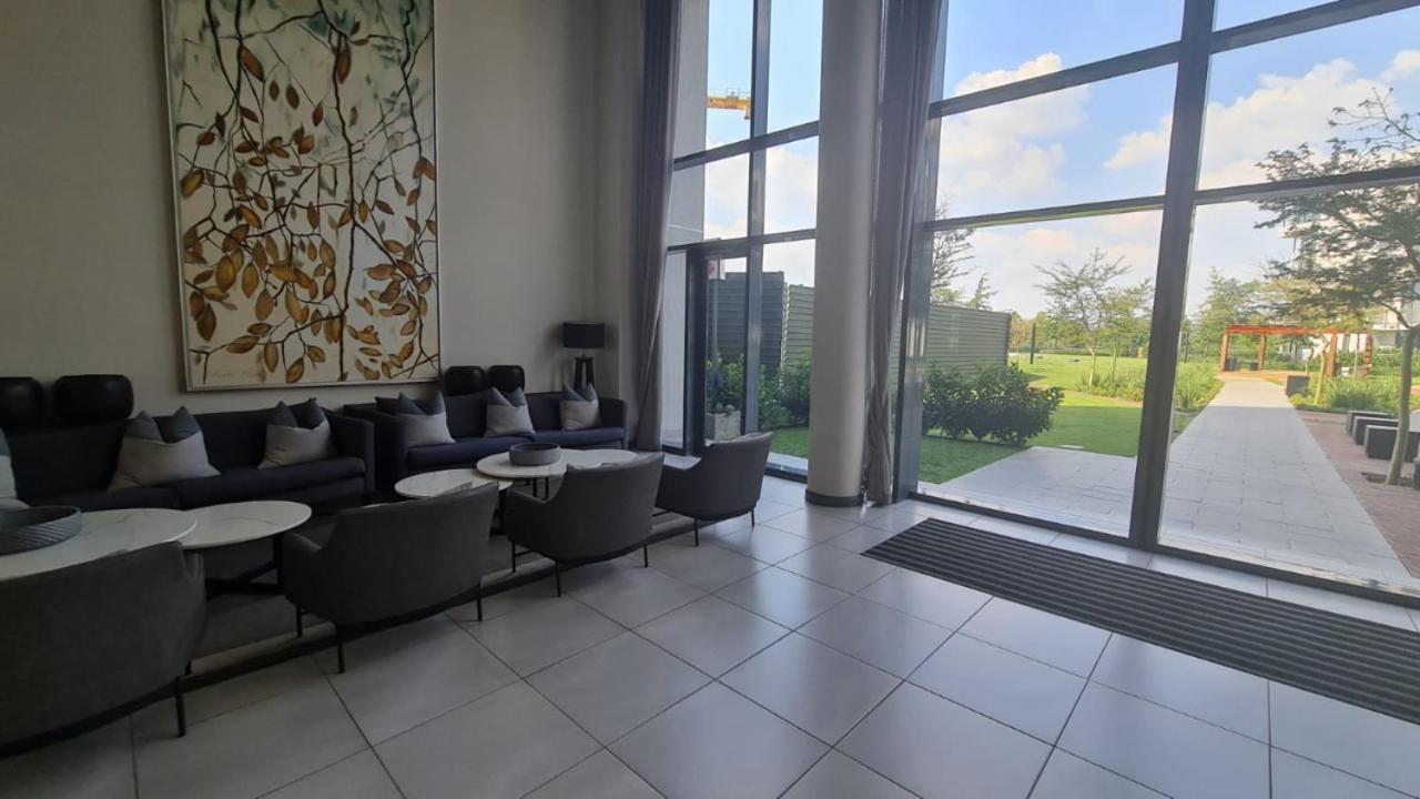 519 Menlyn Maine Trilogy Apartment Pretoria Ngoại thất bức ảnh